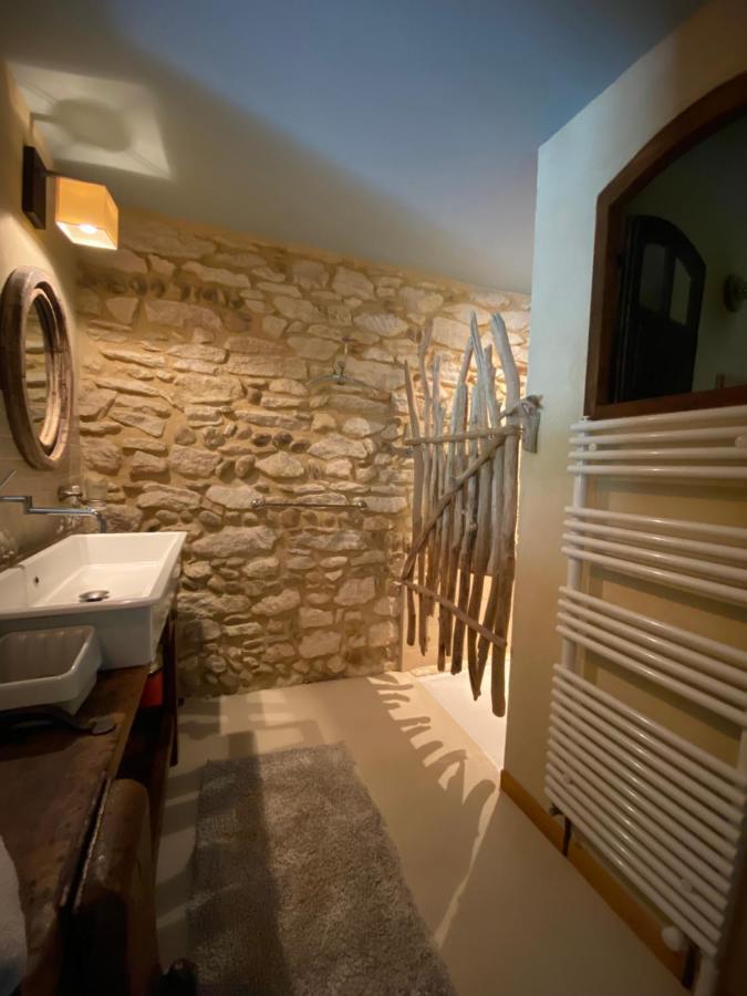 Appartement Cecile - Campagne Avec Piscine Commune - Eyragues Eksteriør bilde